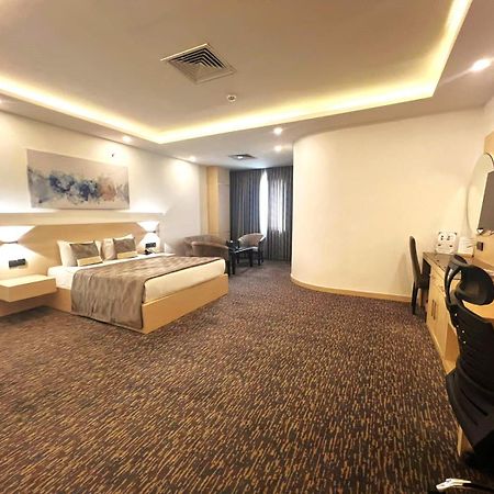 Van Royal Hotel アルビール エクステリア 写真